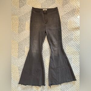 We The Free Black High Rise Flare Jeans Size 29